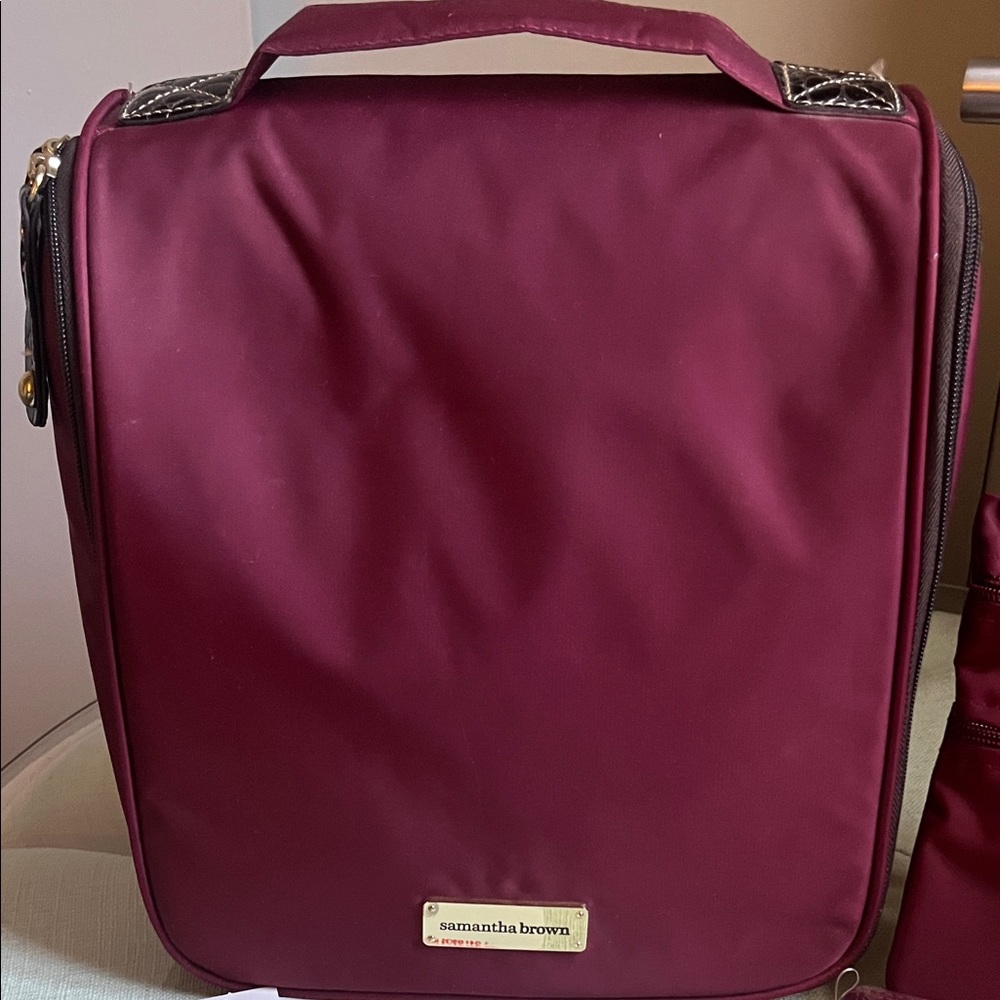 Samantha Brown Burgundy Nylon Travel Set Cosmetic Toiletry Crossbody Bag - Picture 2 of 11